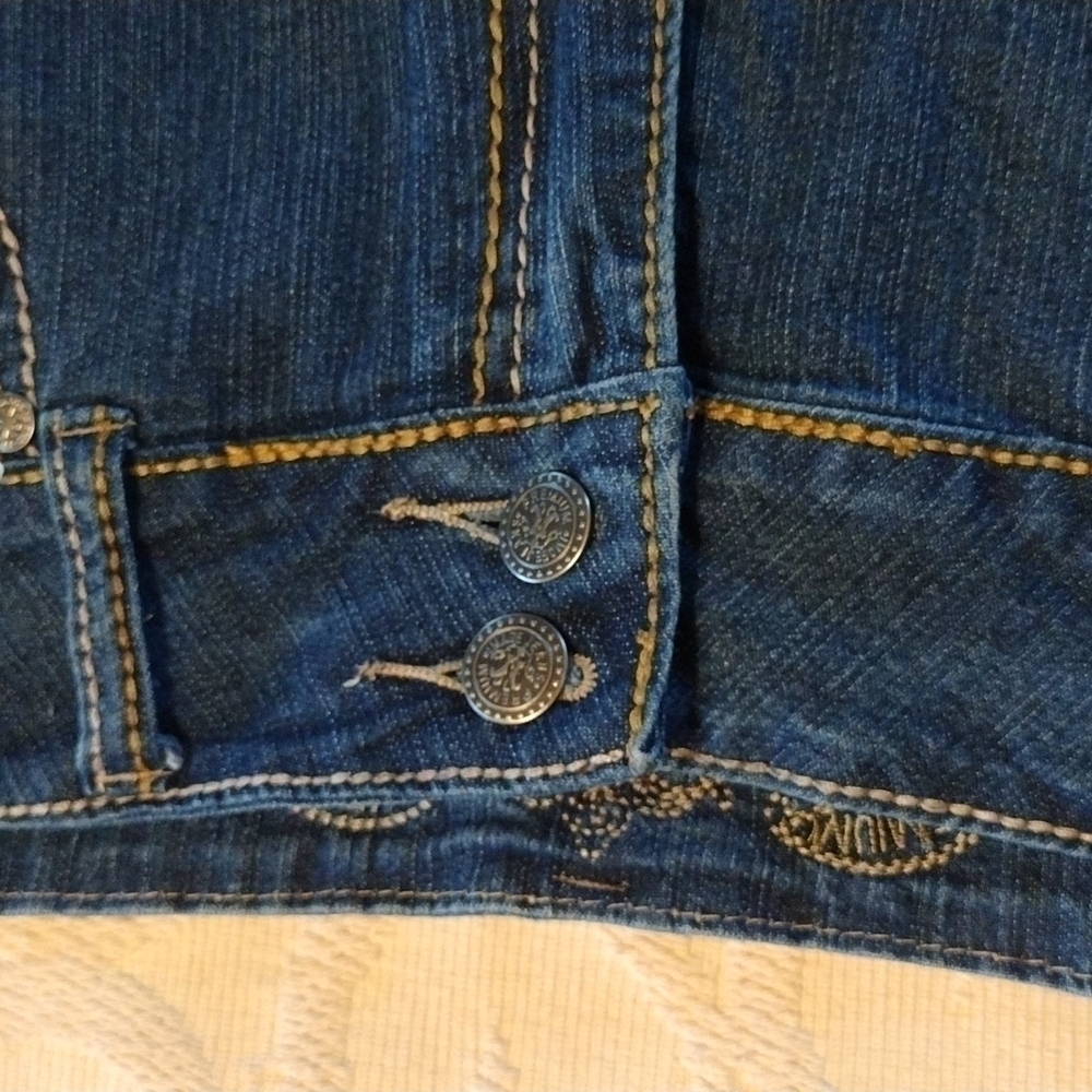 𝅺PLUS Size Jeans by IMAGE - Picture 12 of 14